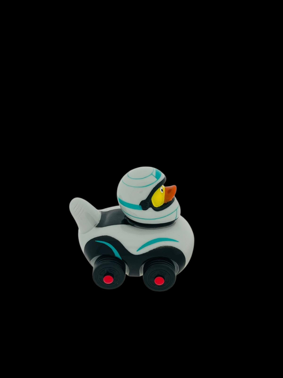 Ducks on wheels moving wheels silver